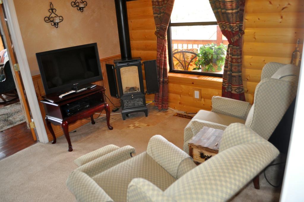 Elkwood Manor Bed & Breakfast Pagosa Springs Exterior photo
