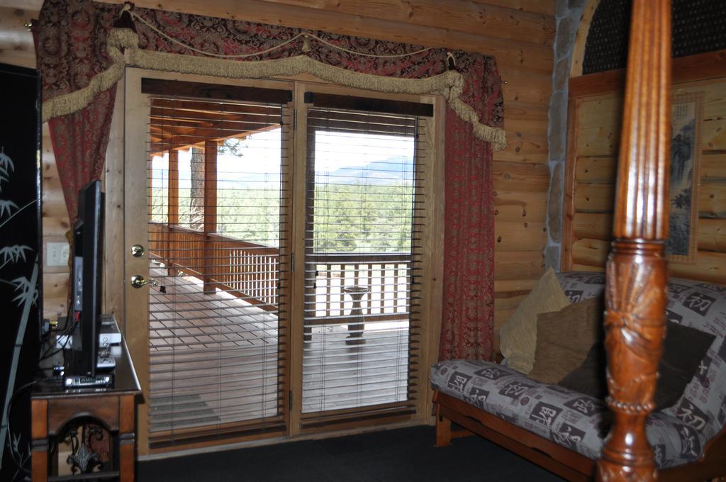 Elkwood Manor Bed & Breakfast Pagosa Springs Exterior photo