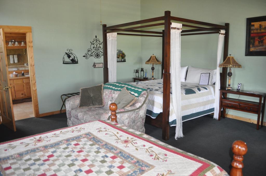 Elkwood Manor Bed & Breakfast Pagosa Springs Exterior photo