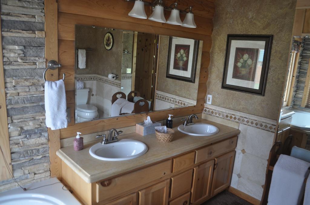 Elkwood Manor Bed & Breakfast Pagosa Springs Exterior photo